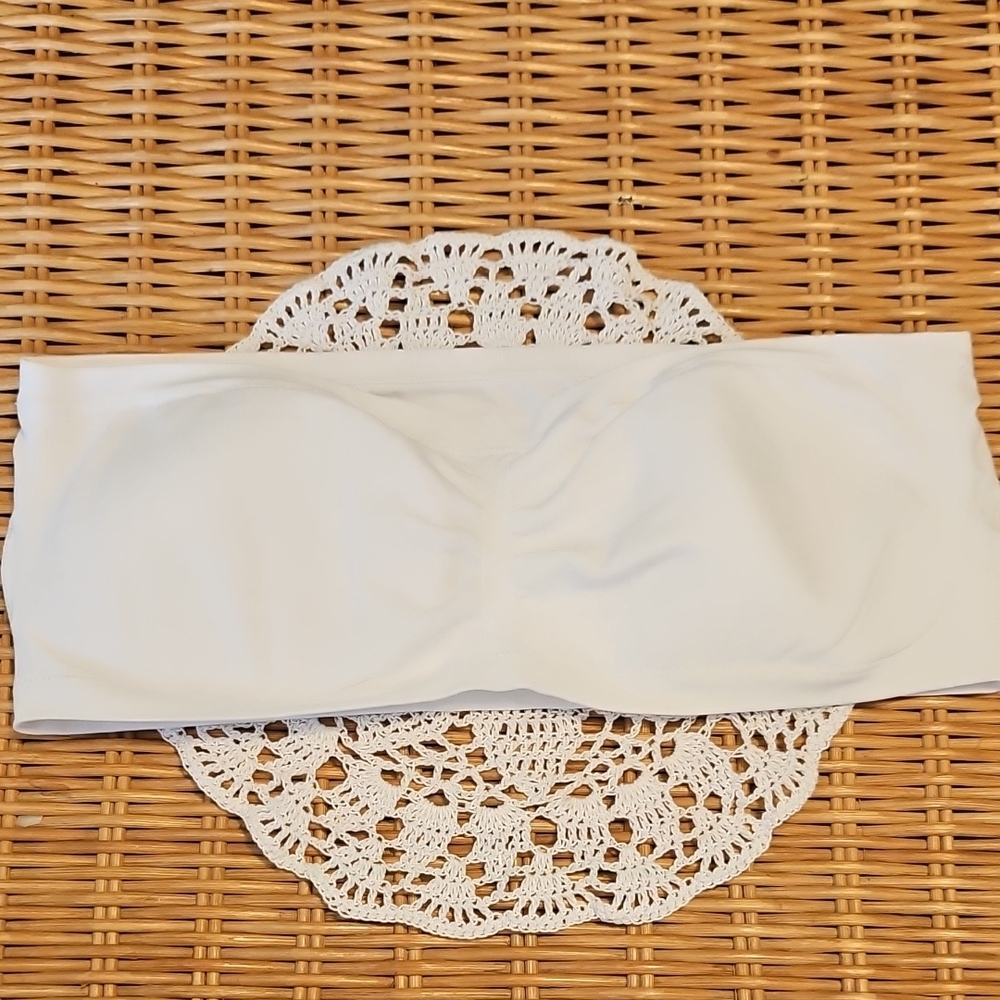 Nwot Happy Nation Bra